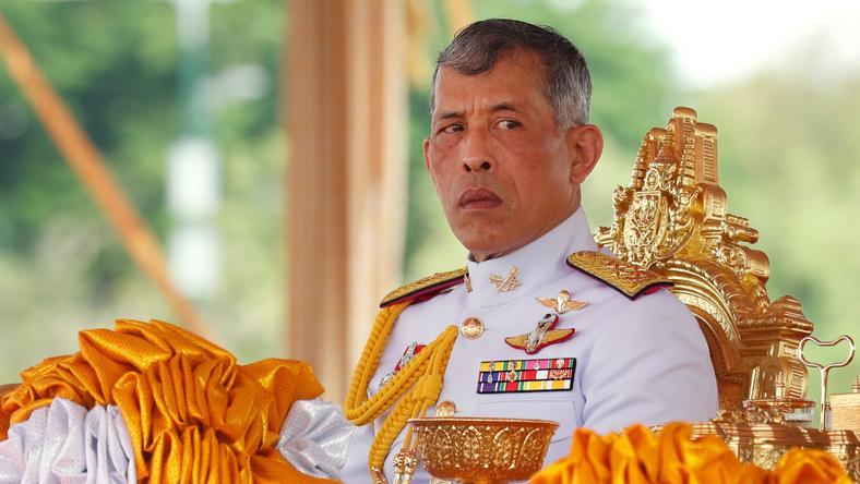 比英国女王富裕80倍,来认识下这个全球最有钱的王室